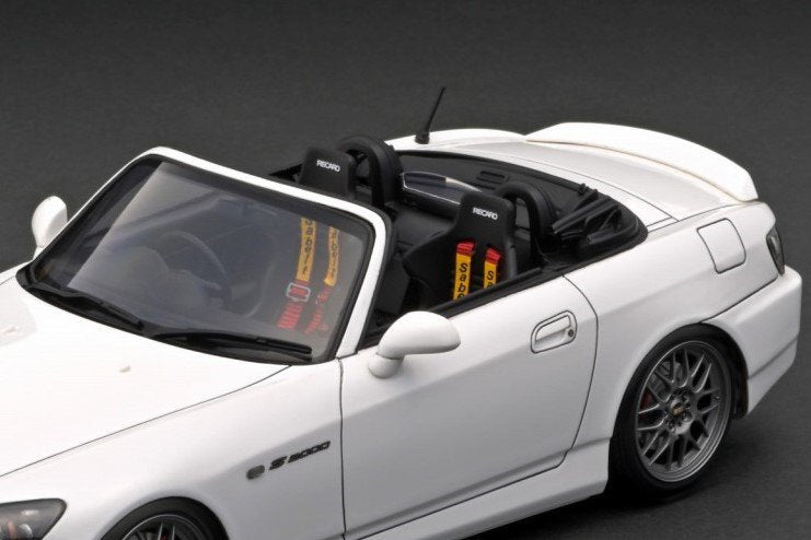 ignition model 1/18 Honda S2000 (AP2) White IG2585