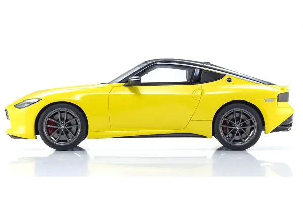 Kyosho SAMURAI 1/18scale Nissan Fairlady Z (Yellow) [No.KSR18056Y]